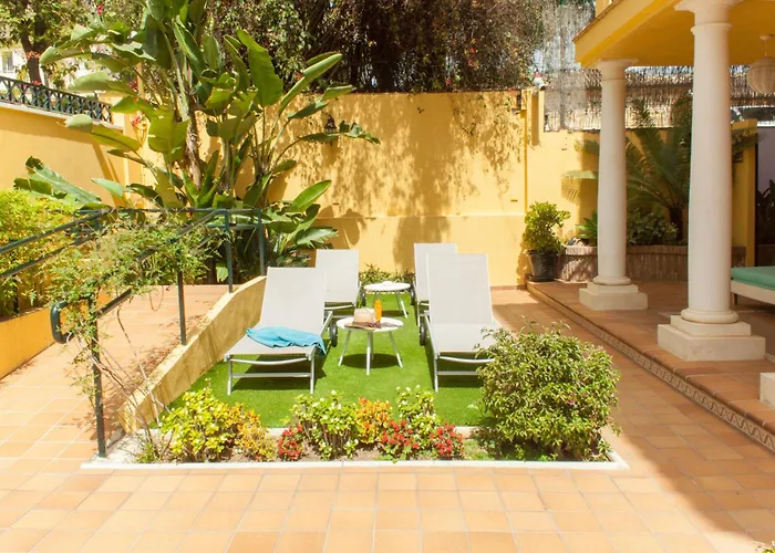 Bypillow Villa Lorena Adults Recommended